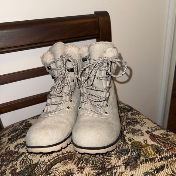 JBU by Jambu Redrock Water Resistant Faux Shearling Ankle Boots Size 9 - Picture 8 of 13